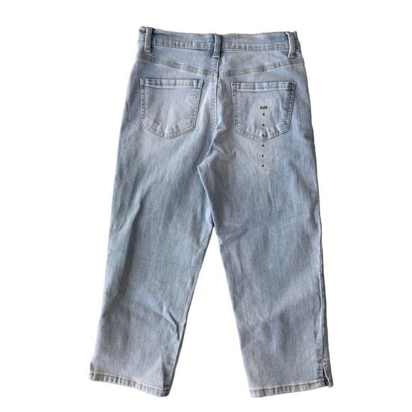 Gloria Vanderbilt Amanda Capris Denim Light Wash DGVB4957 Women's 4 - Picture 2 of 11